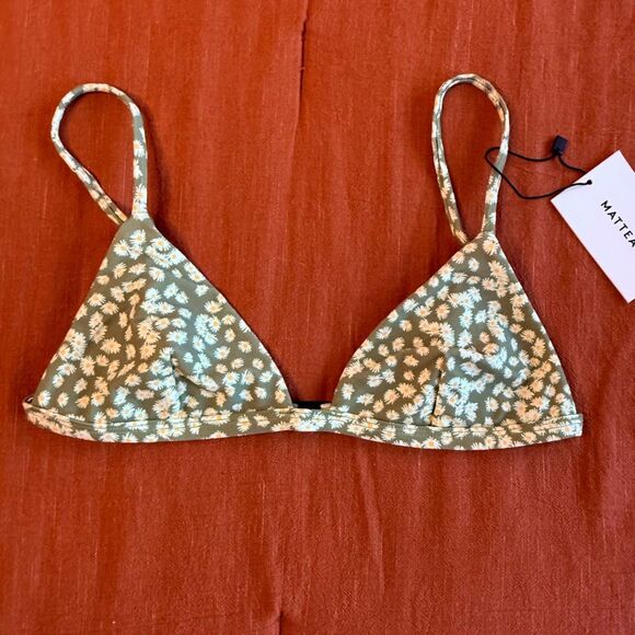 Matteau Petite Triangle Top Spring Daisy Green Yellow Size US 4 C/D Cup NWT - Picture 1 of 13